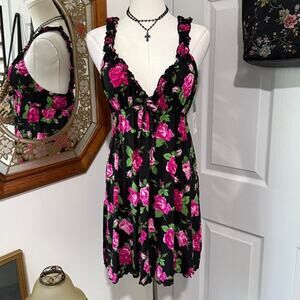 NWT Smart & Sexy Black & Pink Floral Pattern Ruffle Strap Lingerie Chemise Slip